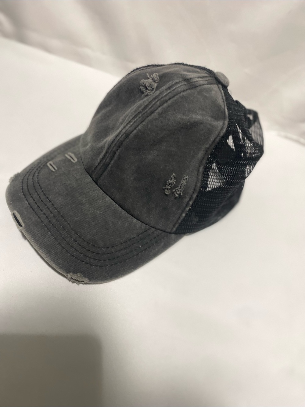 Women's Black Washed ZigZag Mesh-Back Baseball Cap NWOT